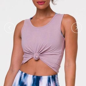 Onzie Knot Athletic Crop Top in Pink Woodrose